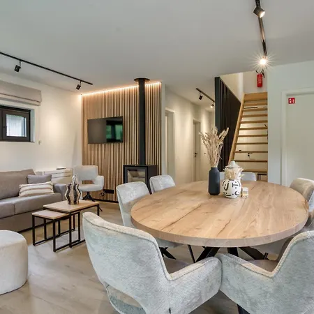 Lodge Nature Lake Village - Villa N°22 - 8 Personnes *