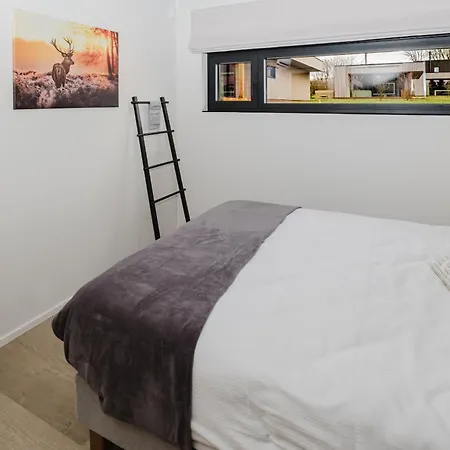 Lodge Nature Village - Cosy N°22 - 8 Personnes Avec Jacuzzi *