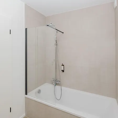 롯지 Nature Village - Cosy N°22 - 8 Personnes Avec Jacuzzi 불랑쥬