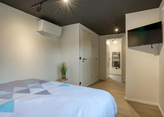 Nature Lake Village - Villa N°22 - 8 Personnes *