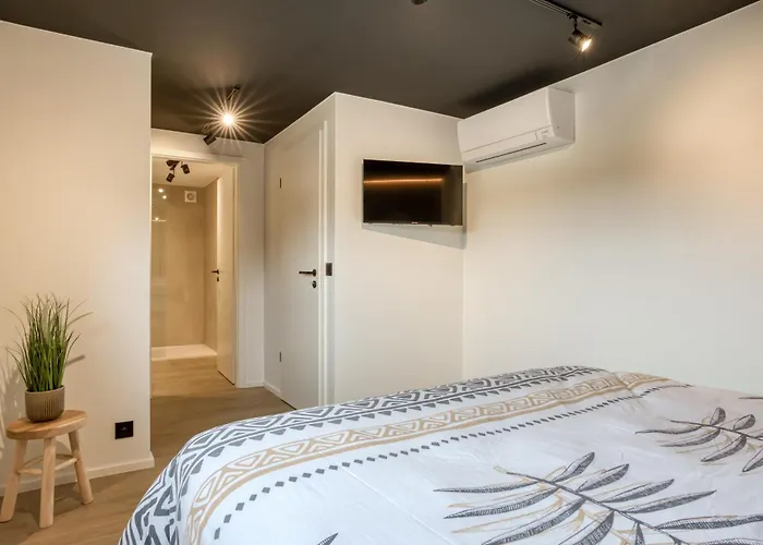 Nature Lake Village – Villa N°22 – 8 Personnes Lodge *