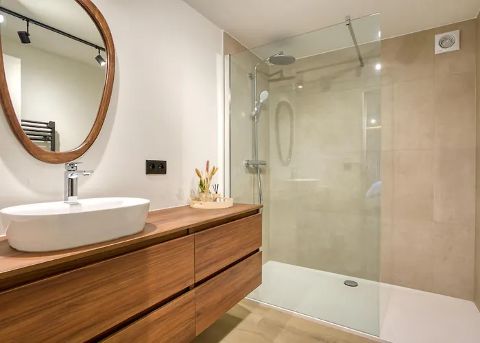 Lodge Nature Lake Village – Villa N°22 – 8 Personnes *