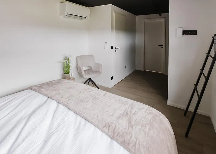 Lodge Nature Village - Cosy N°22 - 8 Personnes Avec Jacuzzi *