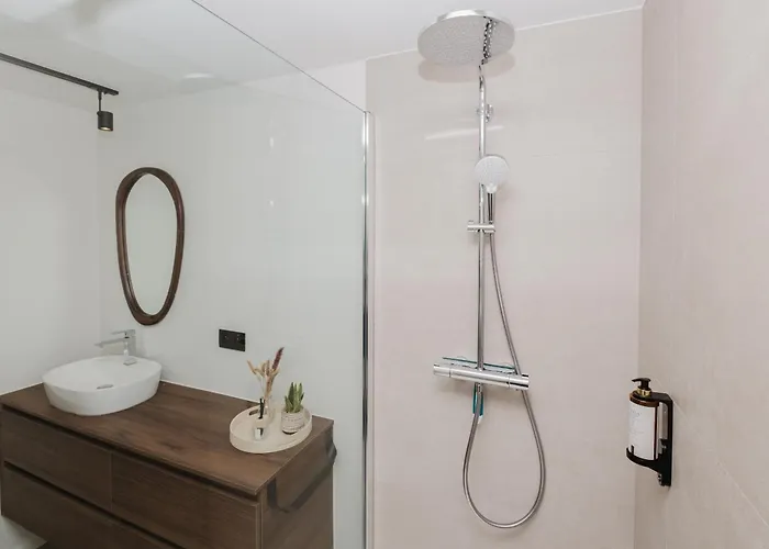 Lodge Nature Village - Cosy N°22 - 8 Personnes Avec Jacuzzi *